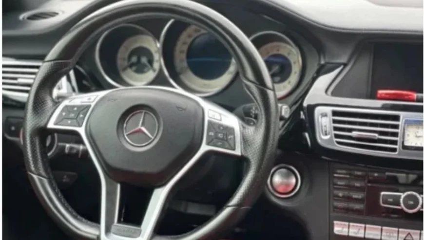Mercedes Benz CLS 500