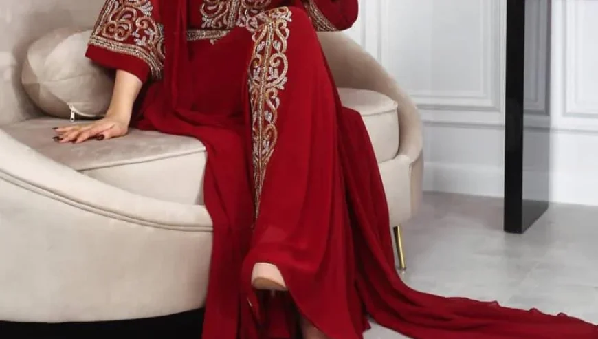 Elegant Dress for Sale, Stunning Design, (NEW)