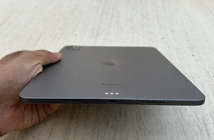 iPad Pro 11” 4th Gen M2 128GB