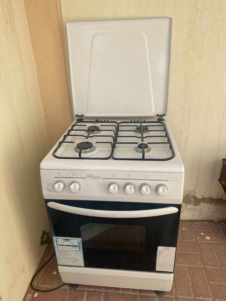 Super General 4 Burner with Oven