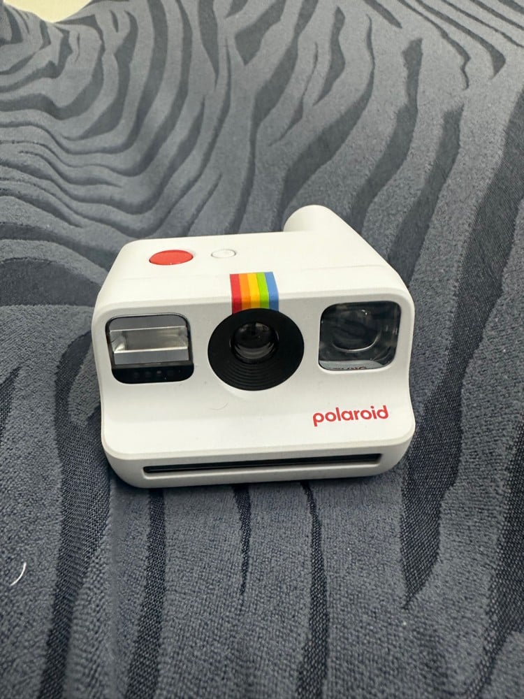 Polaroid Instant Film Camera – White