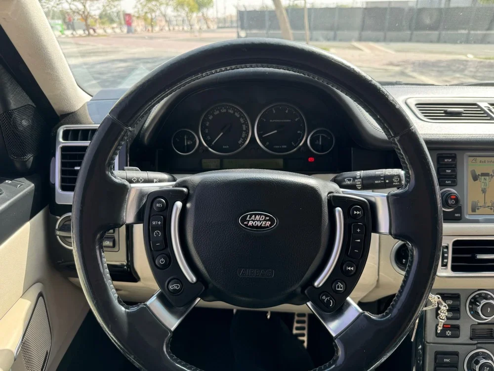 2009 Range Rover Vogue – For Sale