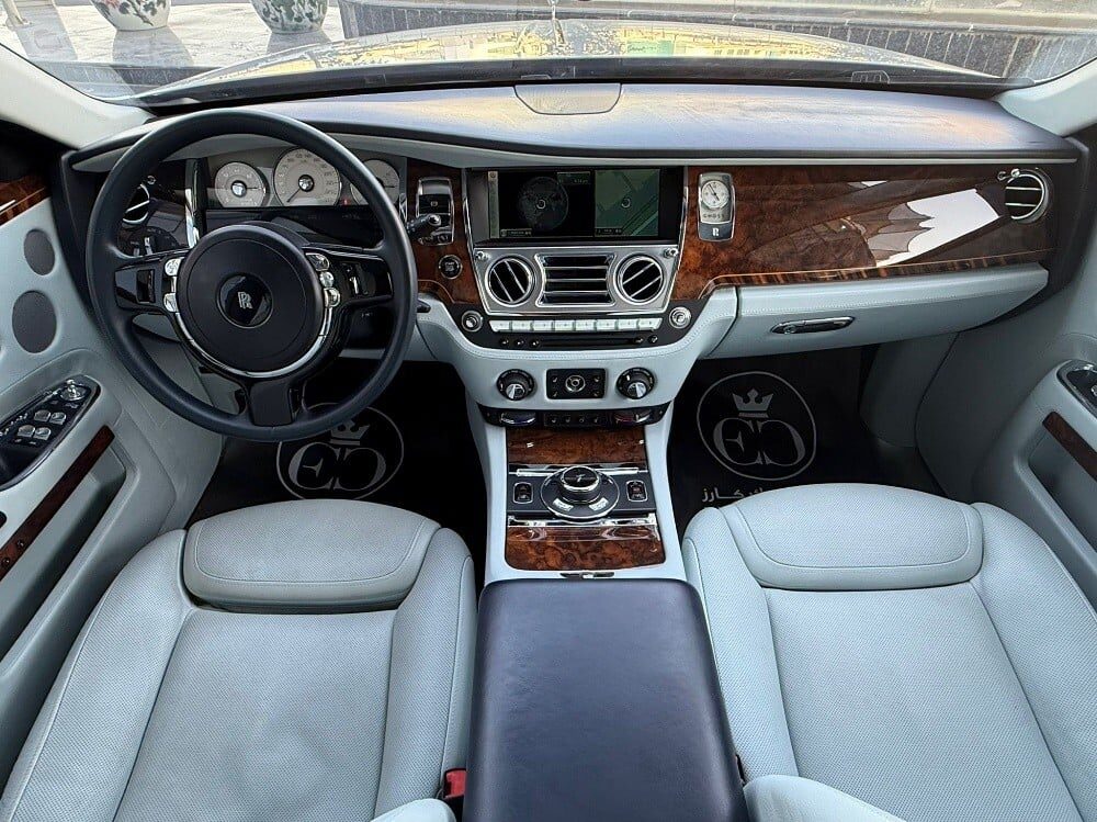 Rolls Royce Ghost 2015