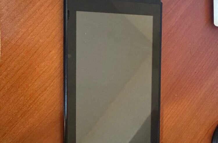 Nintendo Switch – Urgent Sale