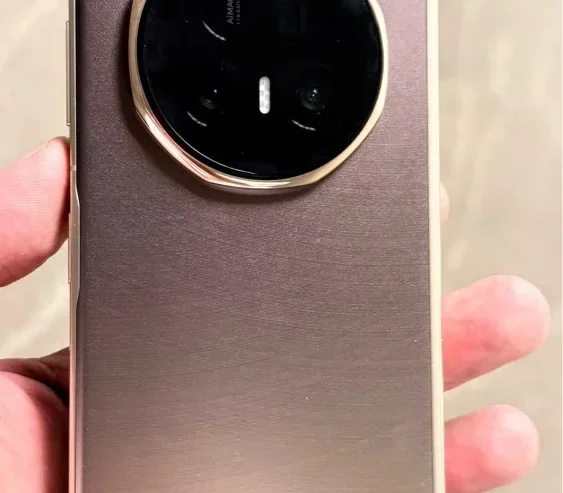 honor magic V5