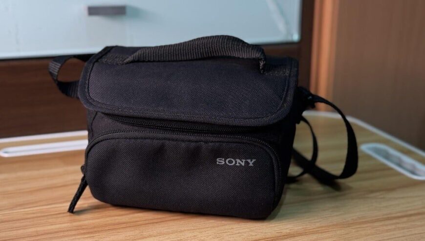 Sony A6400 with Sony 50mm F1.8