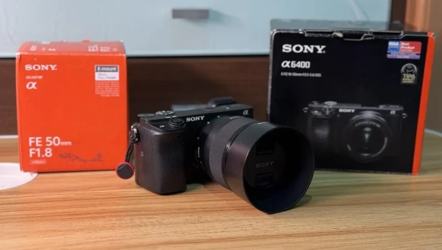 Sony A6400 with Sony 50mm F1.8