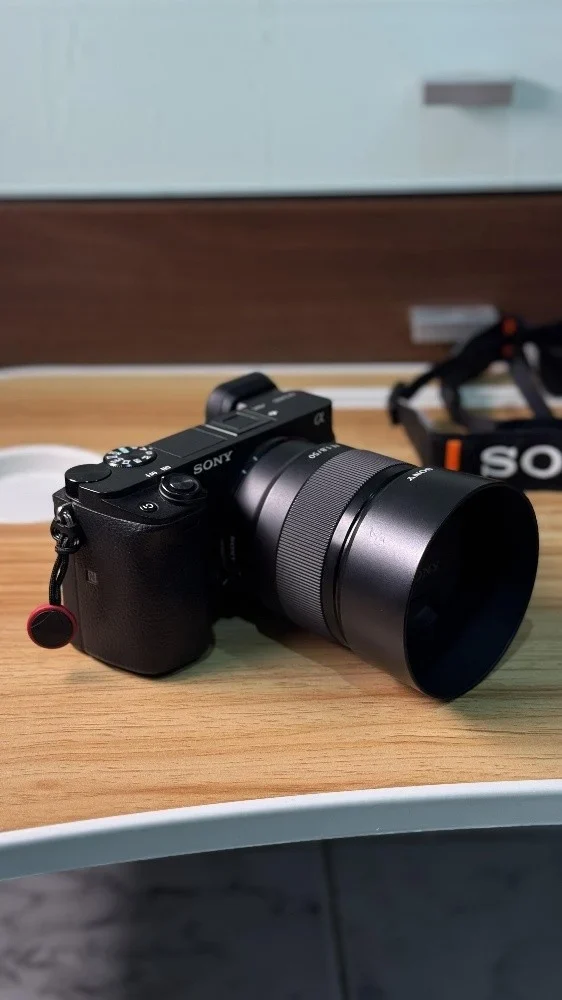 Sony A6400 with Sony 50mm F1.8