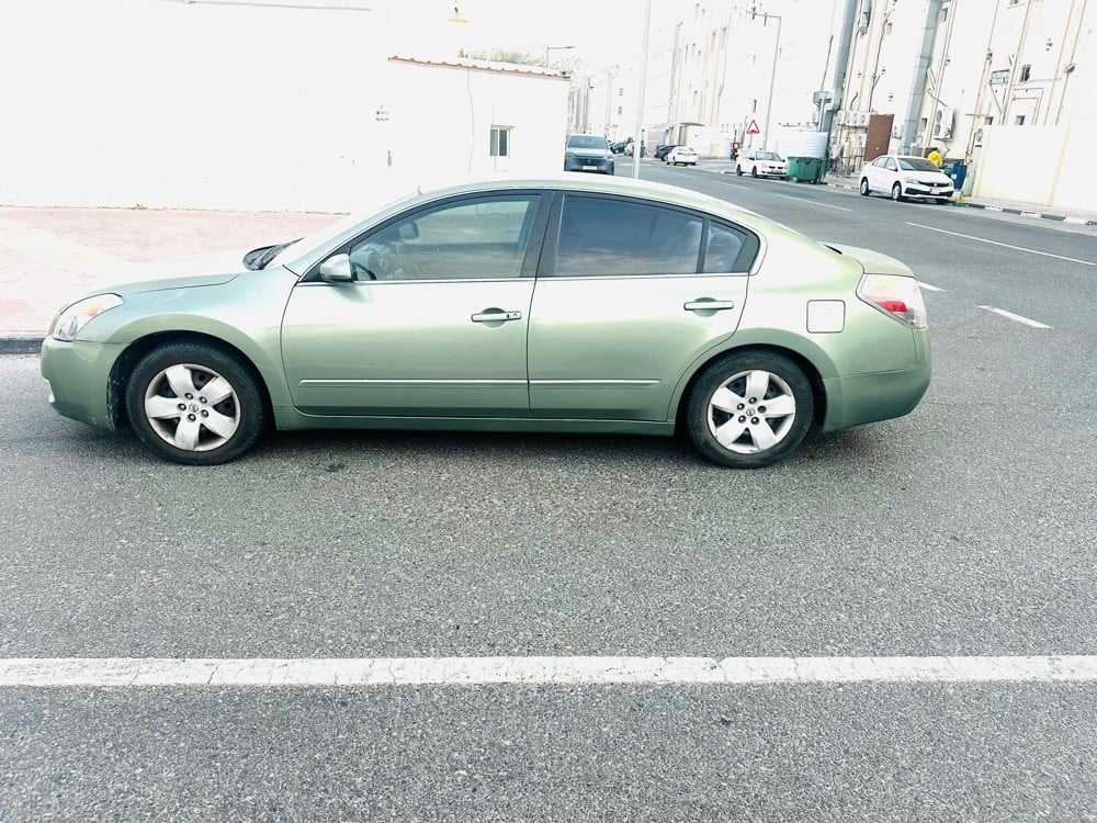 Nissan Altima 2008