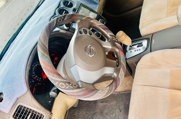 Nissan Altima 2008
