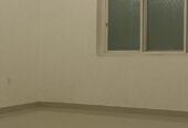 Unfinished studio for rent in Al Dafnah area