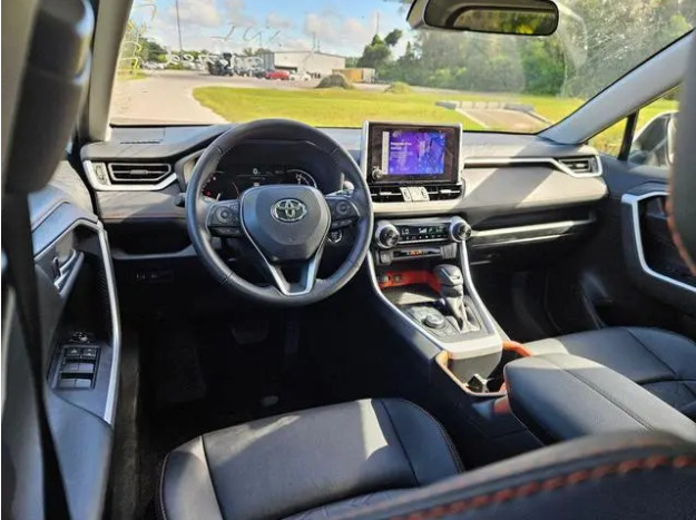 2024 Toyota RAV4 Adventure Full Options