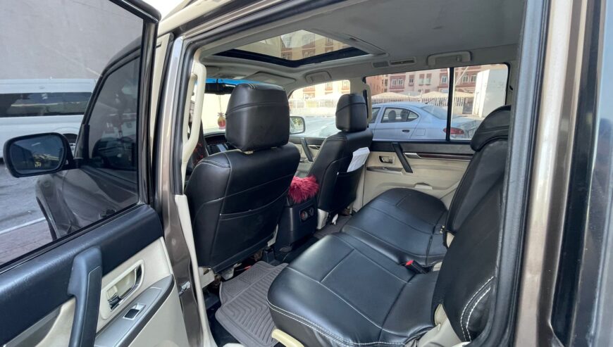 For Sale: Mitsubishi Pajero 2013