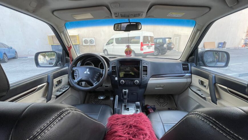 For Sale: Mitsubishi Pajero 2013