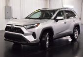 2022 Toyota RAV4 XLE Full Option