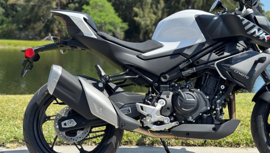 2024 CFMOTO 450NK