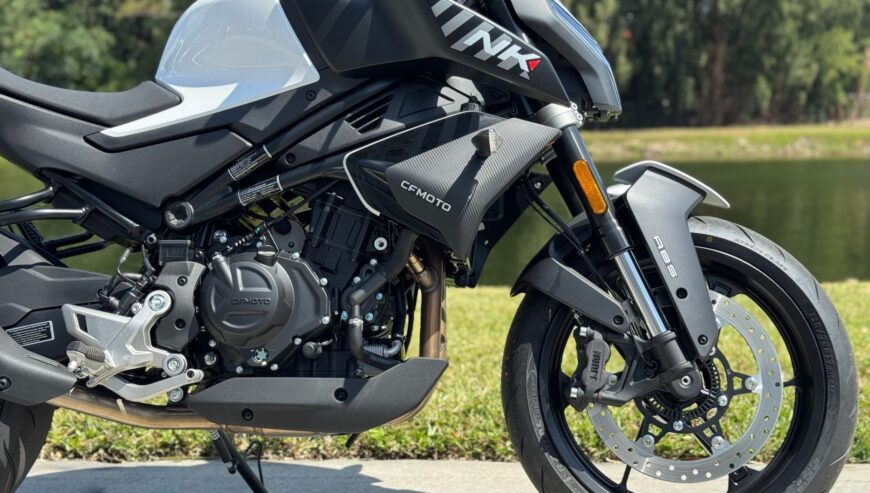 2024 CFMOTO 450NK