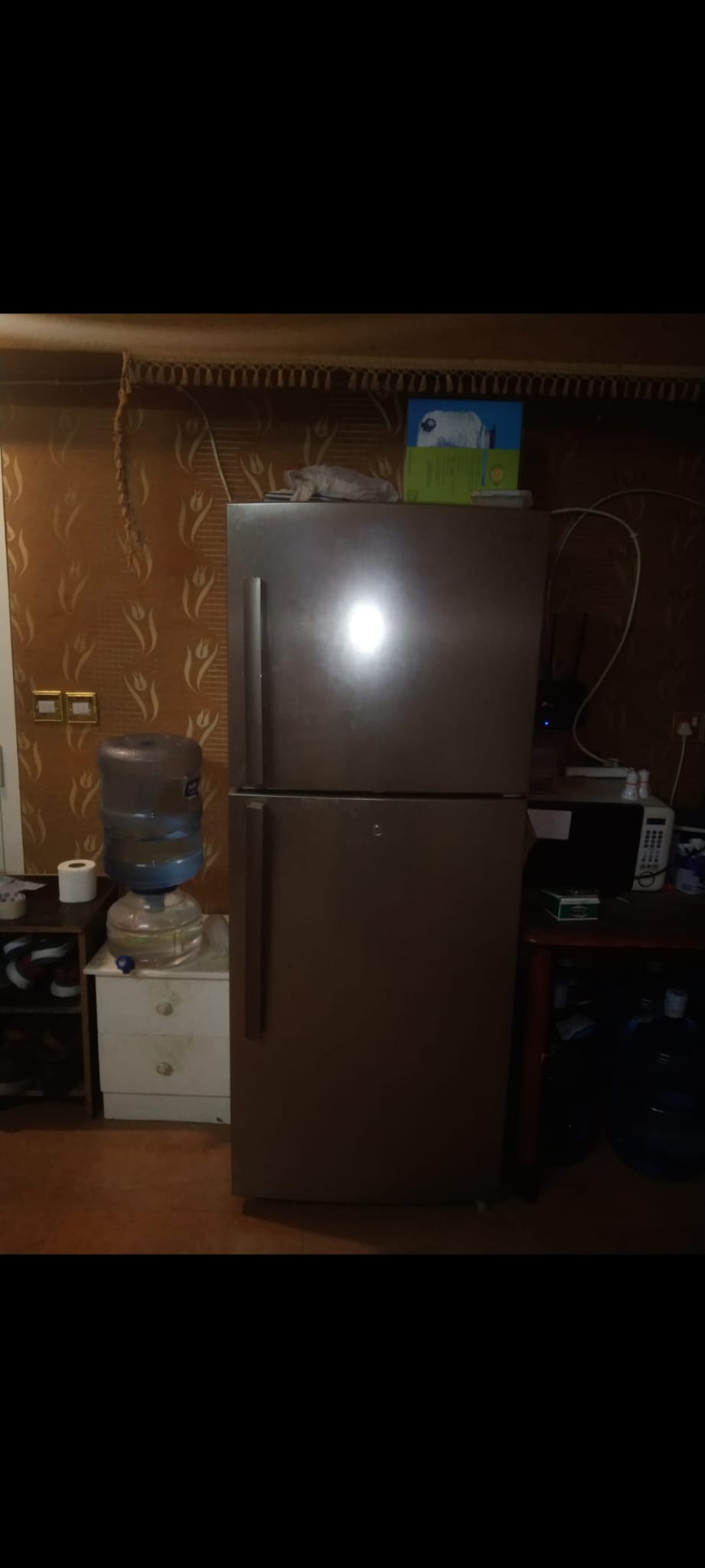 Executive Bachelor Looking to Share Room