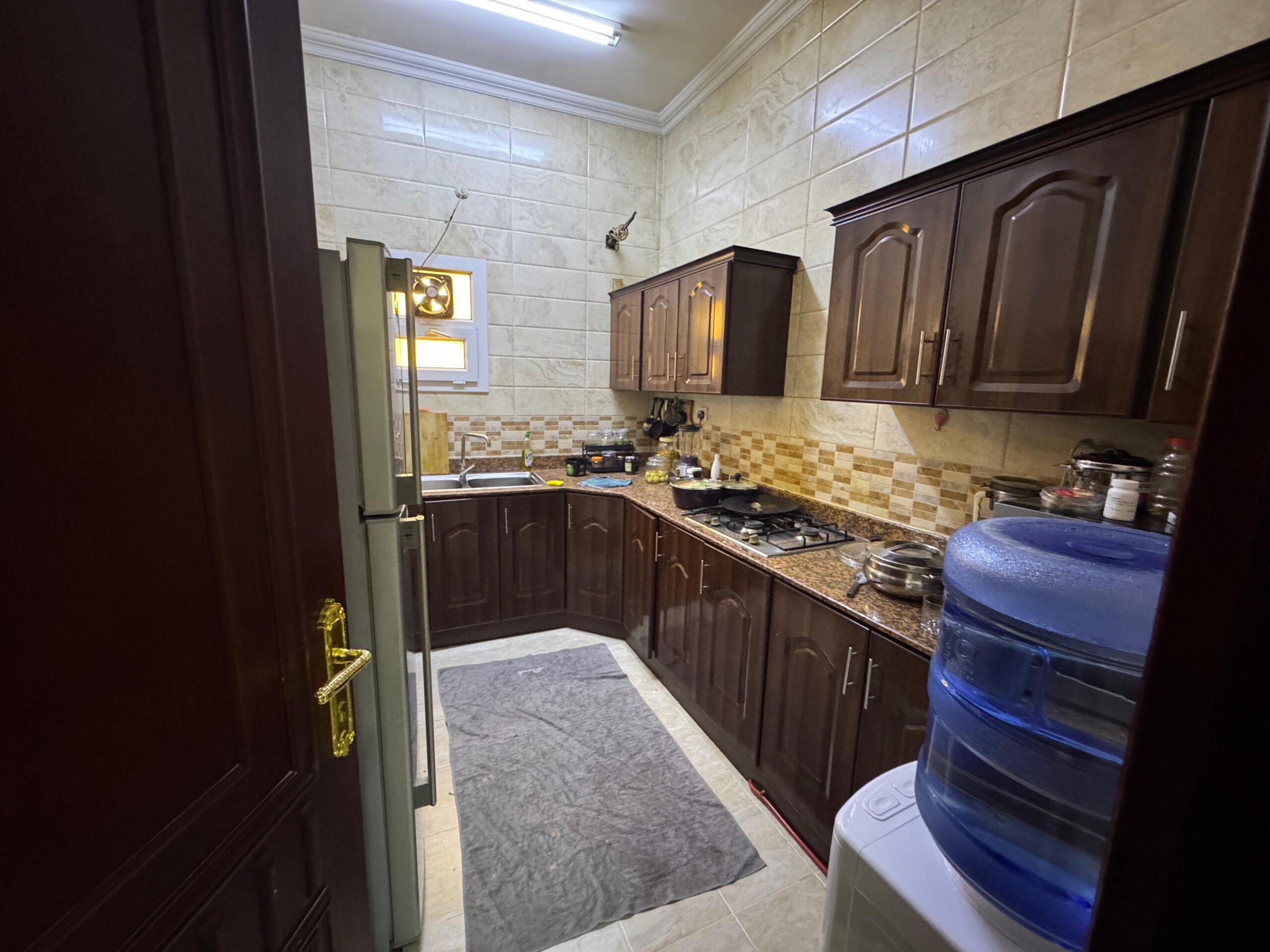Spacious 1,2,4 BHK for rent in Wakra For families.