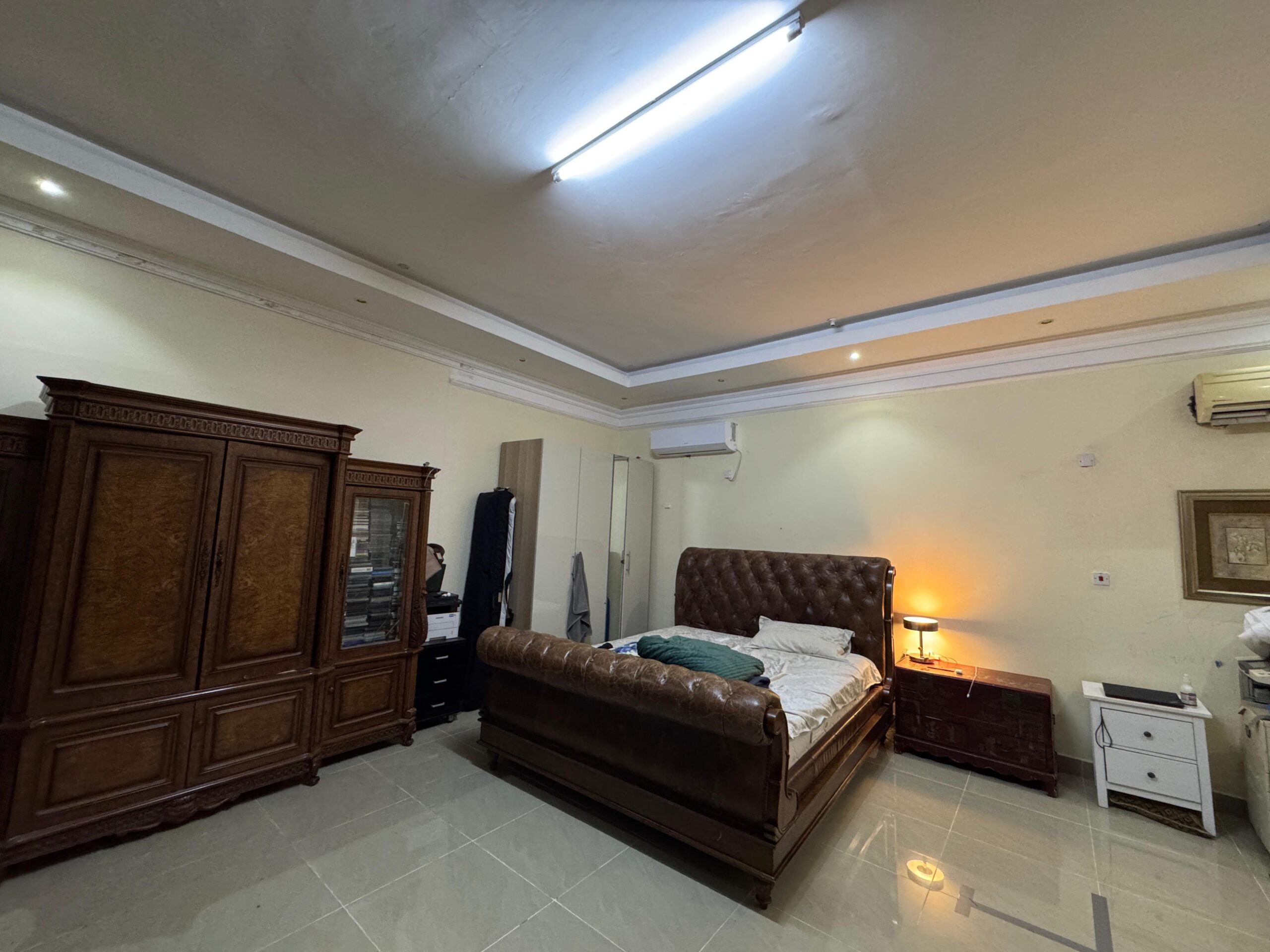 Spacious 1,2,4 BHK for rent in Wakra For families.