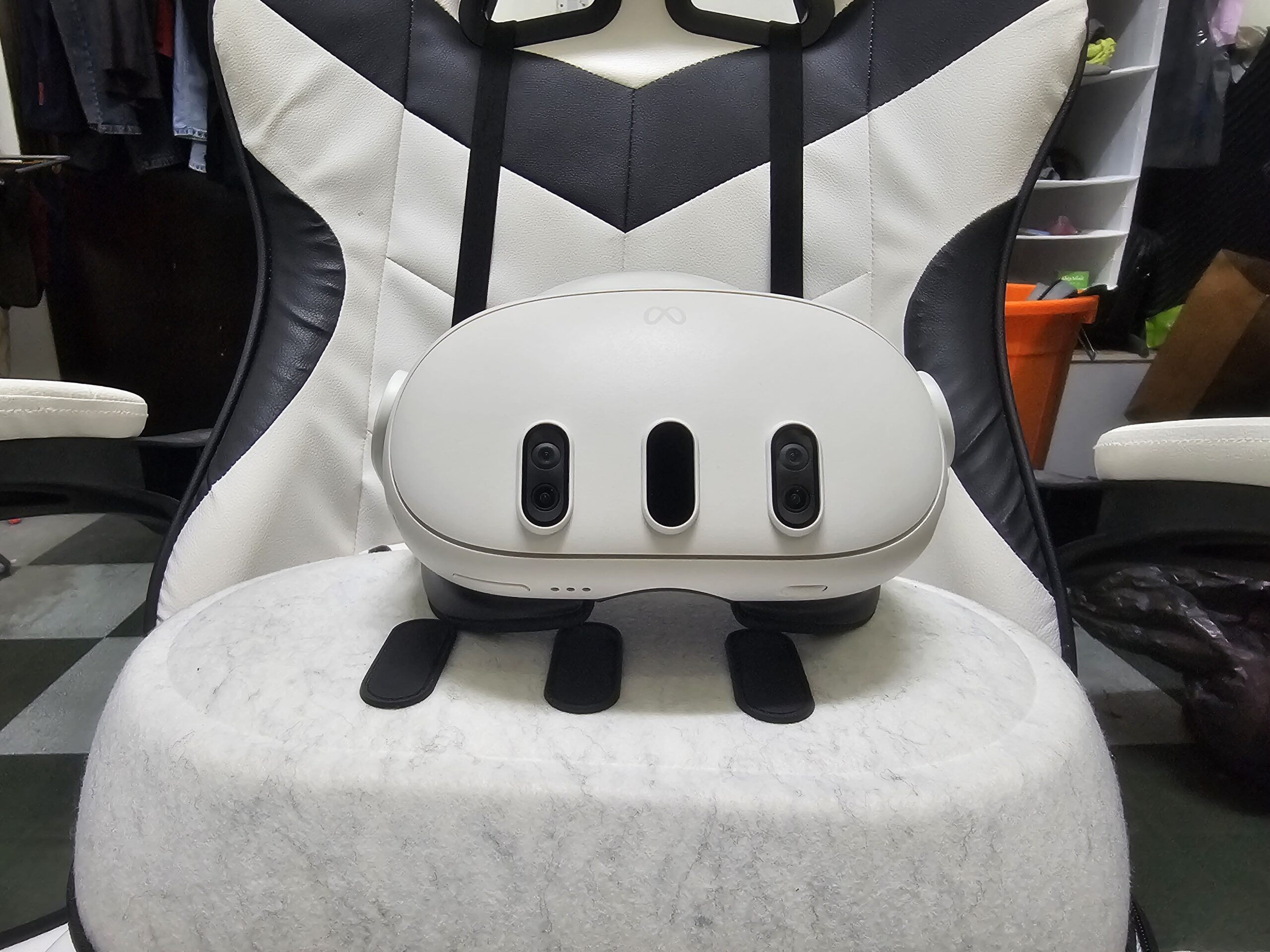 META QUEST 3 – 512GB & EXTRAS (CHECK DESCRIPTION)