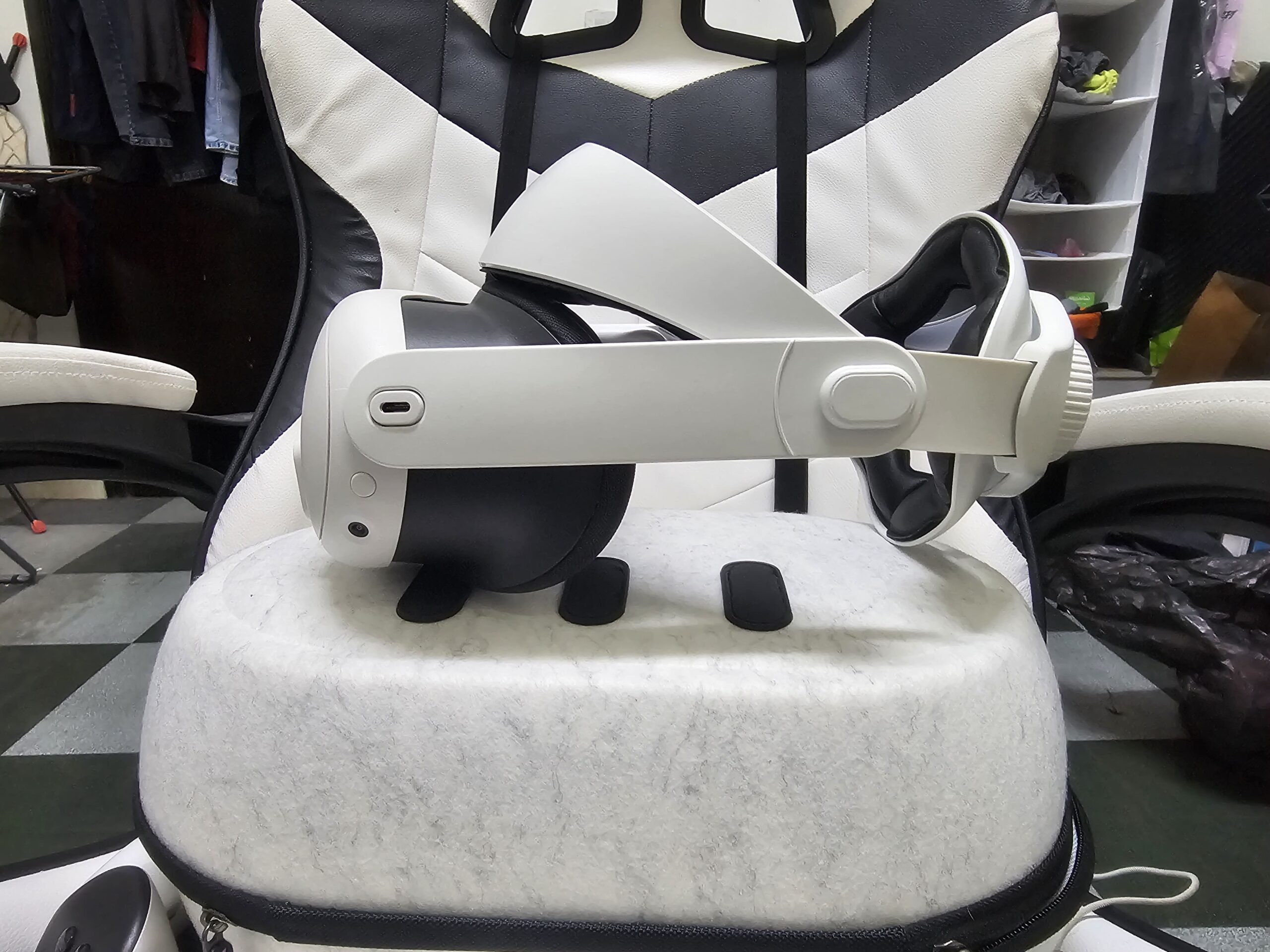 META QUEST 3 – 512GB & EXTRAS (CHECK DESCRIPTION)