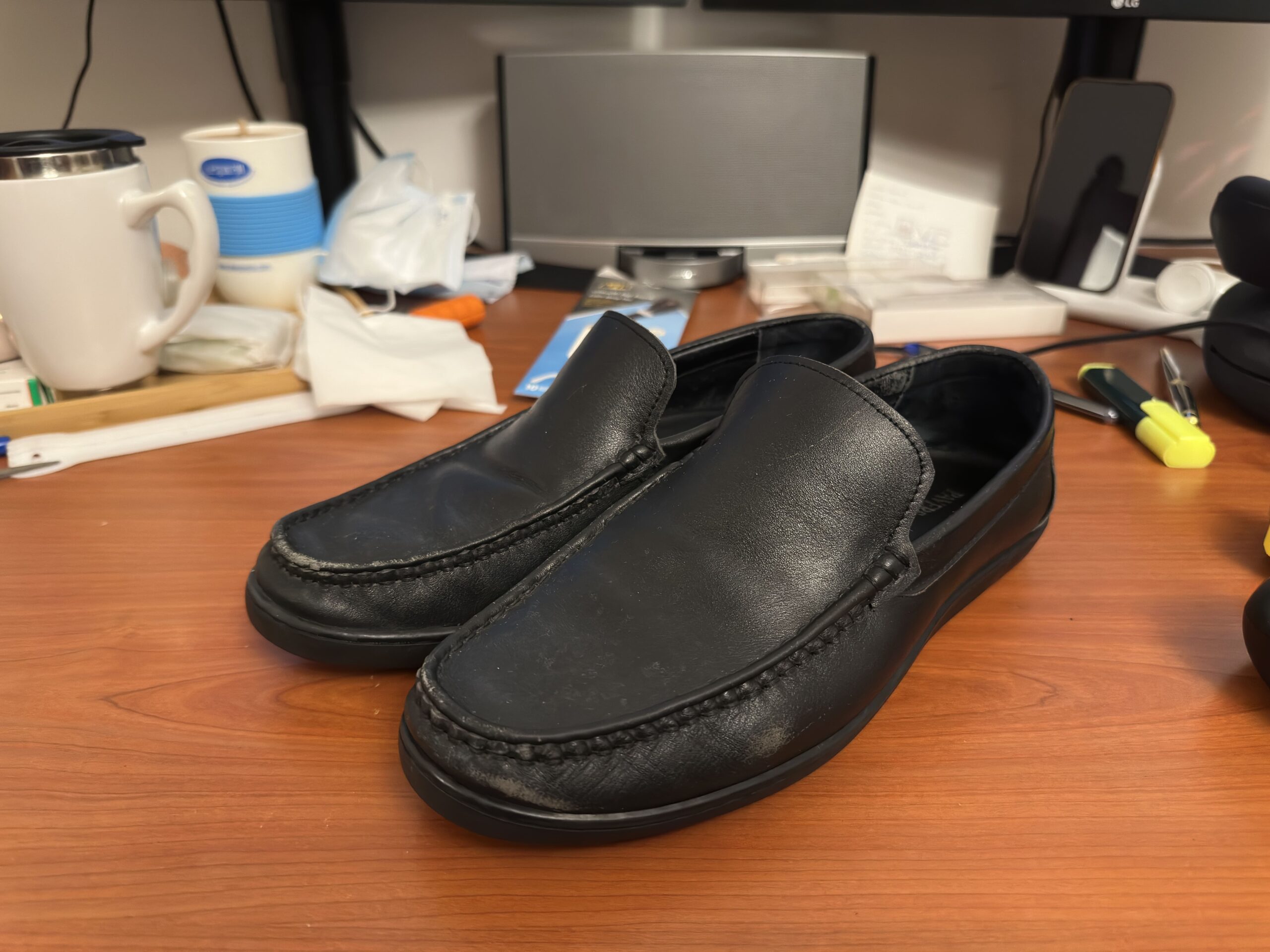 Pavers Black Leather Loafers – US 8 / UK 7