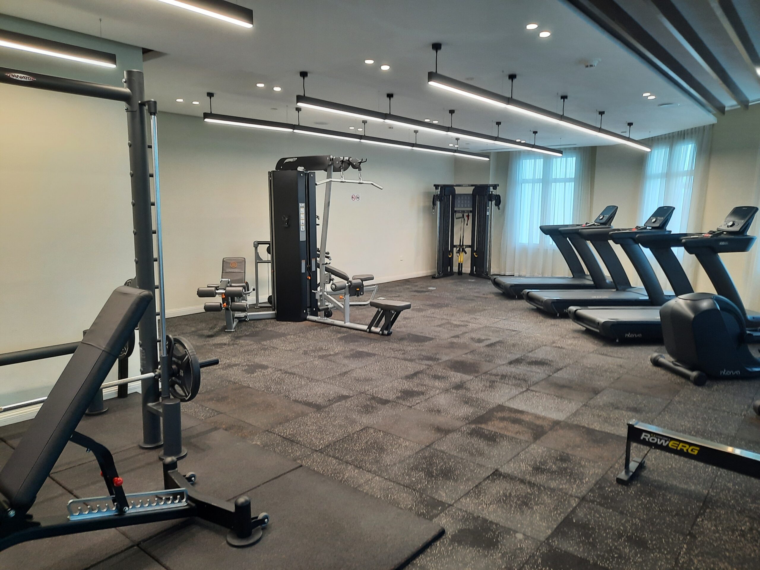 3BR Luxury Flat with Sea View & 6 Balconies