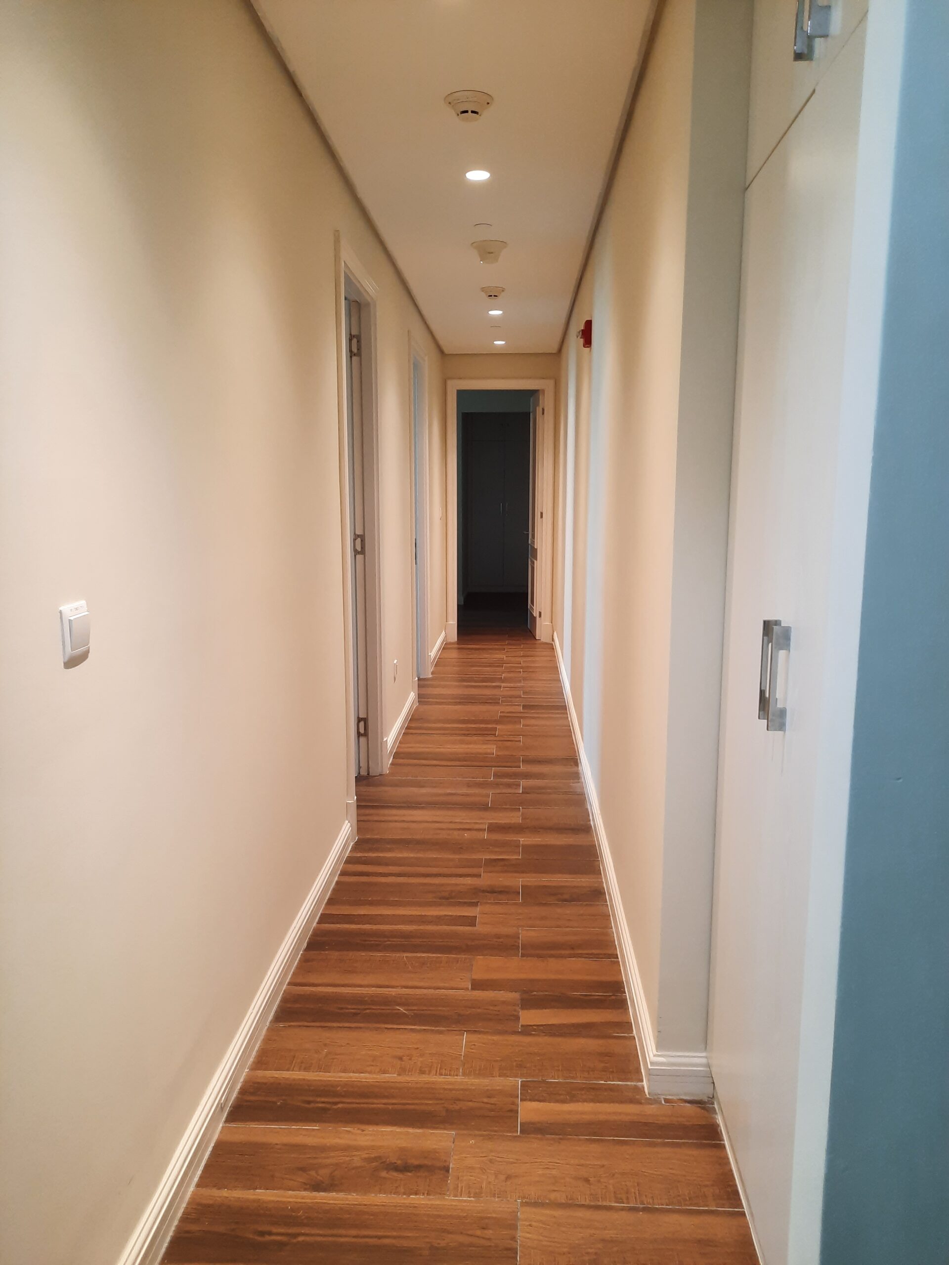 3BR Luxury Flat with Sea View & 6 Balconies