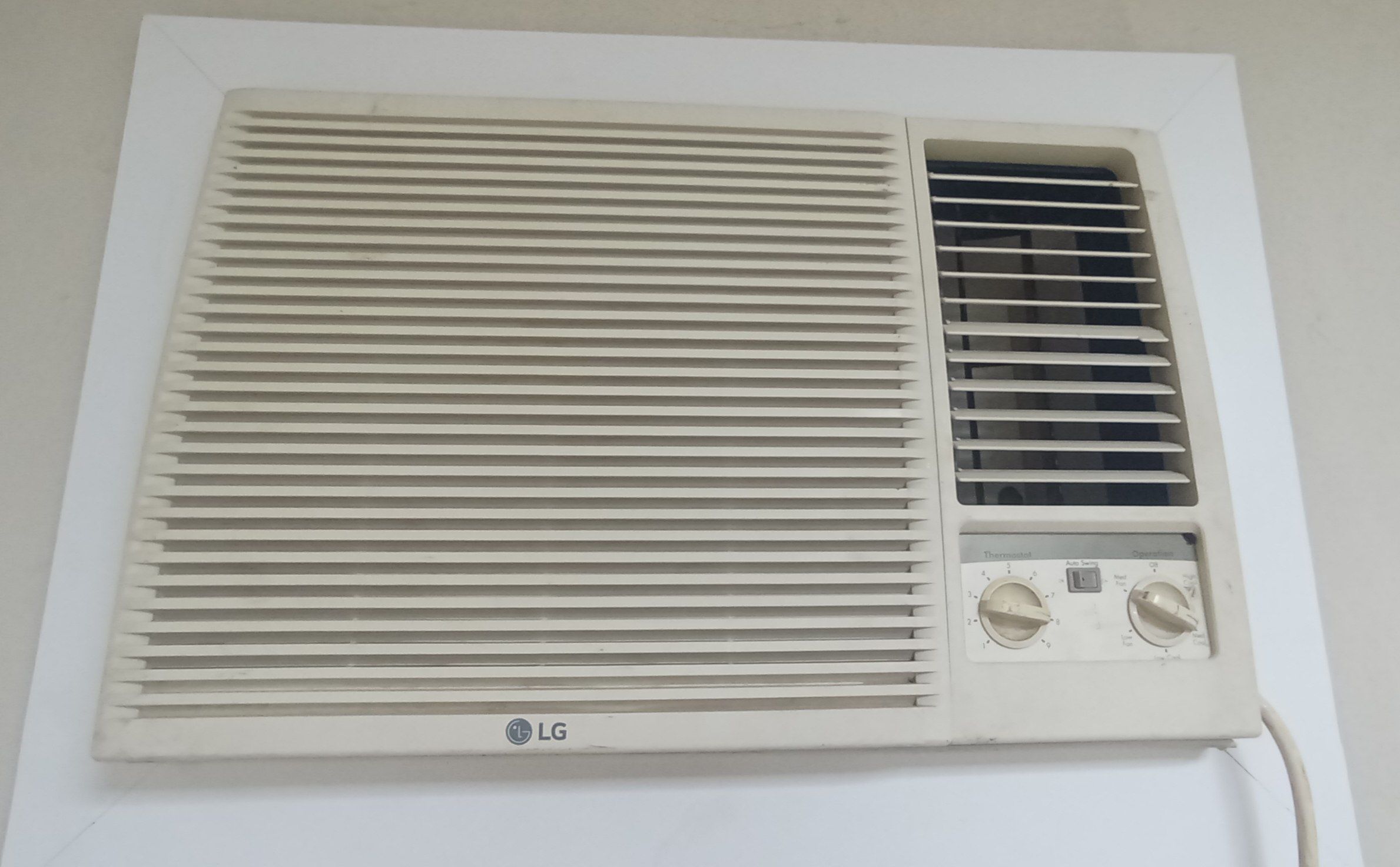 used good  window Lg ac sall call 33724328